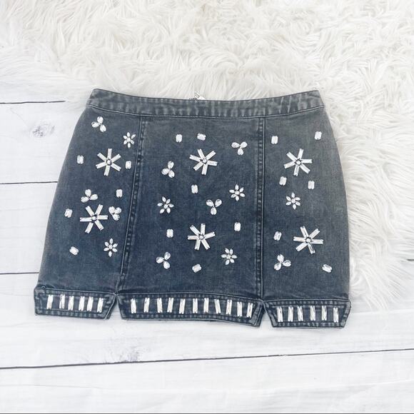 English Rose Women's‎ Embroidered Mini Denim Skirt Size Medium - Picture 1 of 4